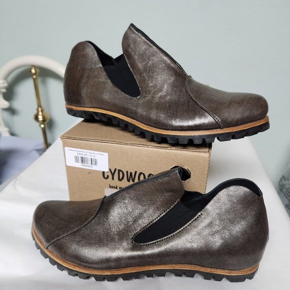 Cydwoq Shoes - Cydwoq Prevail Shooties Slip On Pewter 37.5